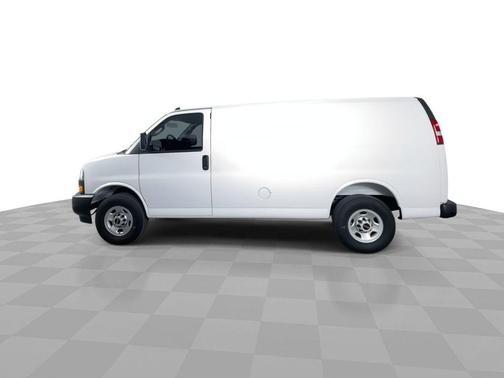 2025 GMC Savana 2500 Work Van