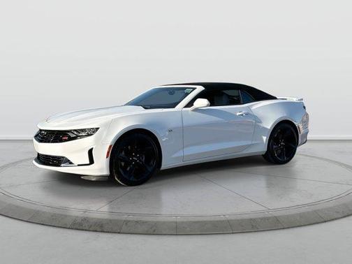 Summit White 2023 Chevrolet Camaro 2LT
