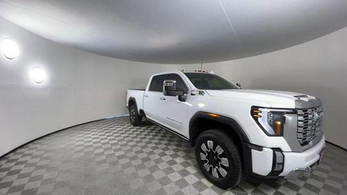 2025 GMC Sierra 2500 Denali