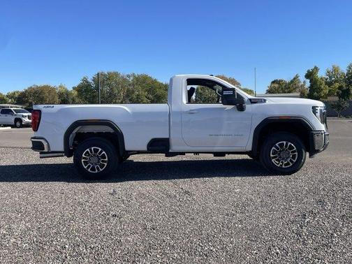 2025 GMC Sierra 2500 SLE