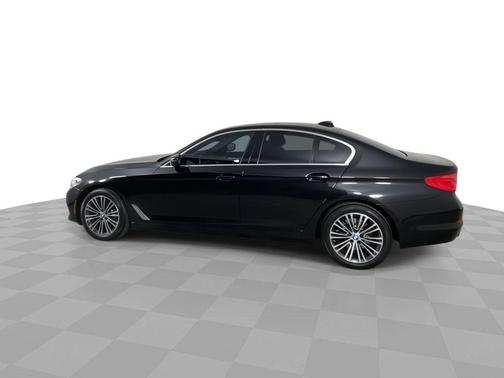2020 BMW 530 i