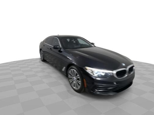 2020 BMW 530 i