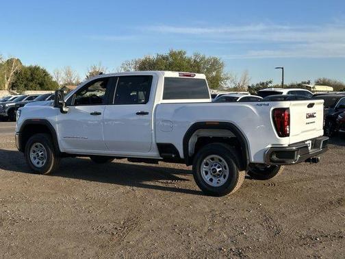 2026 GMC Sierra 2500 Pro