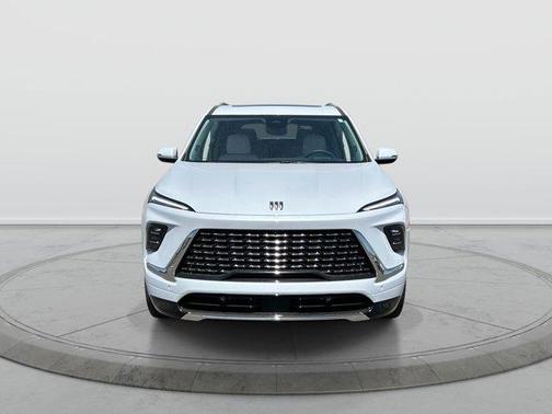 White Tri-Coat 2026 Buick Enclave AVENIR