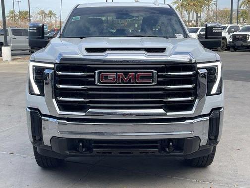 2024 GMC Sierra 2500 SLT