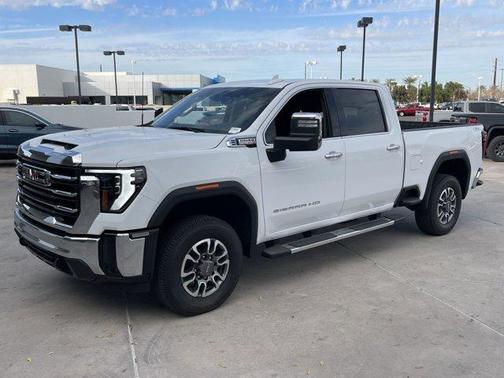 2024 GMC Sierra 2500 SLT