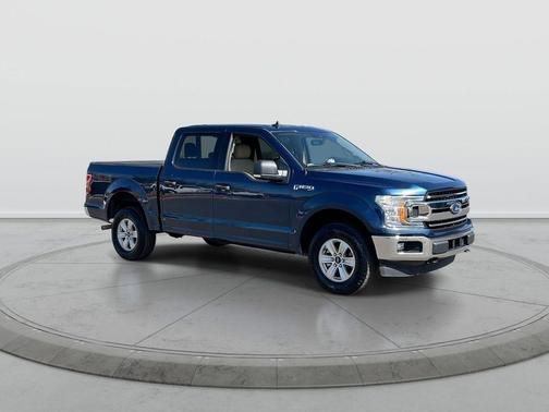 Blue 2019 Ford F-150 XLT