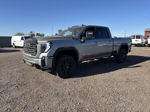 2025 GMC Sierra 2500 AT4