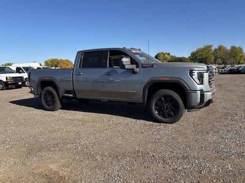2025 GMC Sierra 2500 AT4