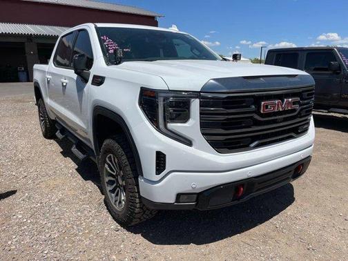 Summit White 2023 GMC Sierra 1500 AT4