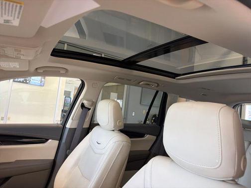 Emerald Lake Metallic 2024 Cadillac XT6 Premium Luxury AWD