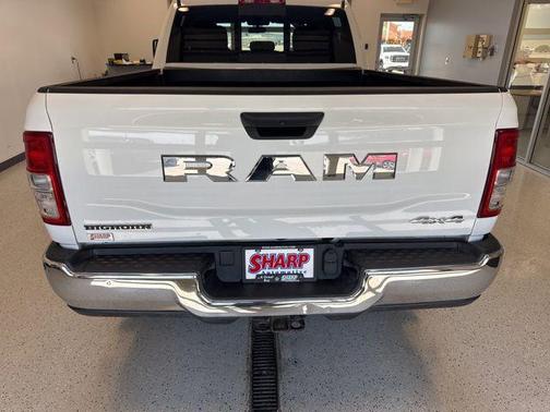 Bright White Clearcoat 2023 RAM 3500 Tradesman Crew Cab 4x4 6'4' Box