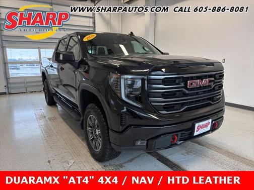 2025 GMC Sierra 1500 AT4