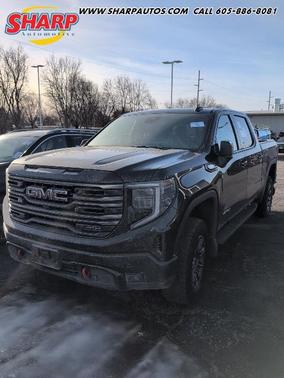 2025 GMC Sierra 1500 AT4