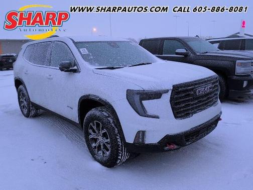 2025 GMC Acadia AWD AT4