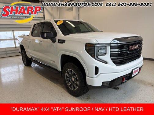 2024 GMC Sierra 1500 AT4