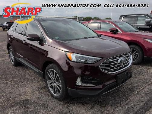2022 Ford Edge Titanium
