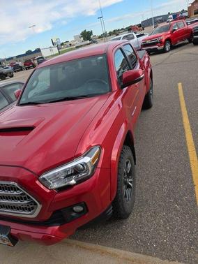 2016 Toyota Tacoma TRD Sport
