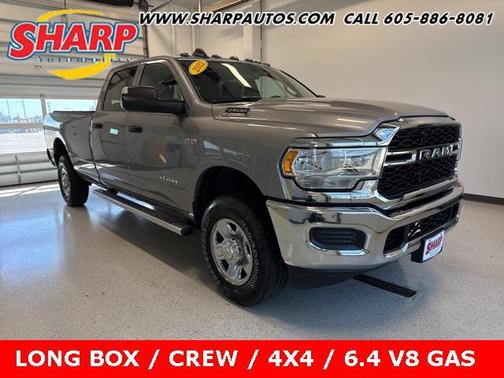 2022 RAM 2500 Tradesman Crew Cab 4x4 8' Box