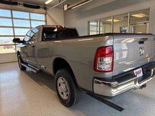 2022 RAM 2500 Tradesman Crew Cab 4x4 8' Box