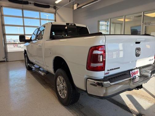2024 RAM 2500 Laramie Crew Cab 4x4 6'4' Box