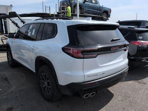 White 2025 GMC Acadia AT4 AWD