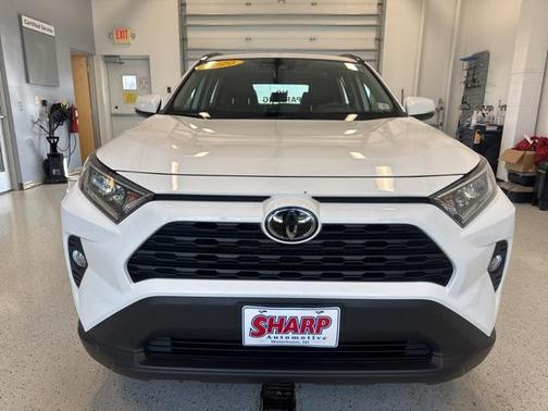 2020 Toyota RAV4 XLE Premium