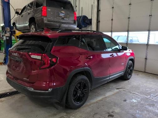 2024 GMC Terrain AWD AT4