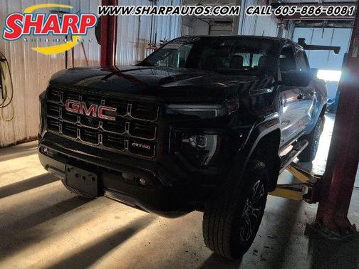 2023 GMC Canyon AT4