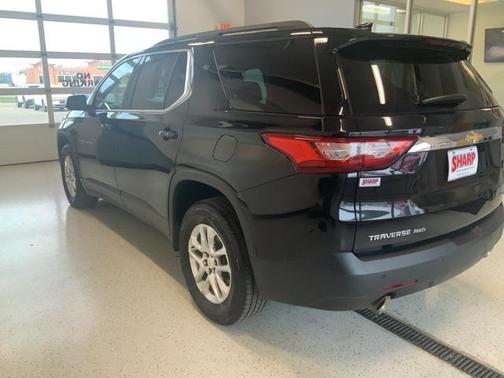 2021 Chevrolet Traverse LT Cloth