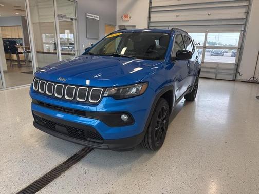2022 Jeep Compass Latitude Lux