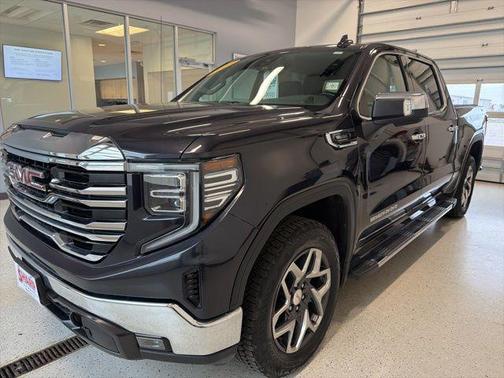 Titanium Rush Metallic 2023 GMC Sierra 1500 SLT