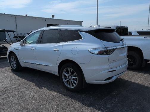 2024 Buick Enclave Avenir AWD