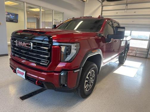 2024 GMC Sierra 2500 AT4