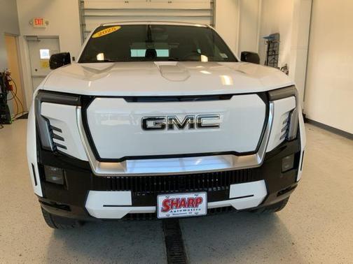 2025 GMC Sierra EV Extended Range Denali