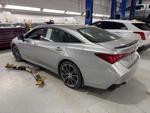 Celestial Silver Metallic 2021 Toyota Avalon Touring