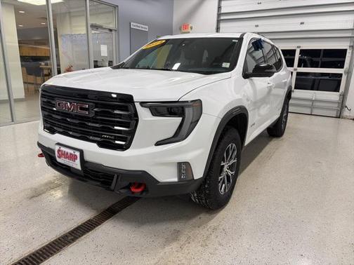 2024 GMC Acadia AWD AT4