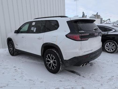 2024 GMC Acadia AWD AT4