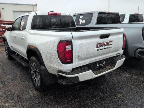 Summit White 2024 GMC Canyon AT4