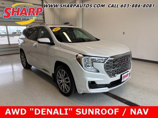 2023 GMC Terrain Denali