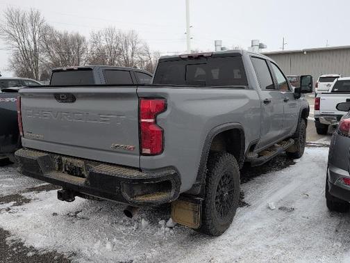 2024 Chevrolet Silverado 2500 4WD Crew Cab Standard Bed ZR2