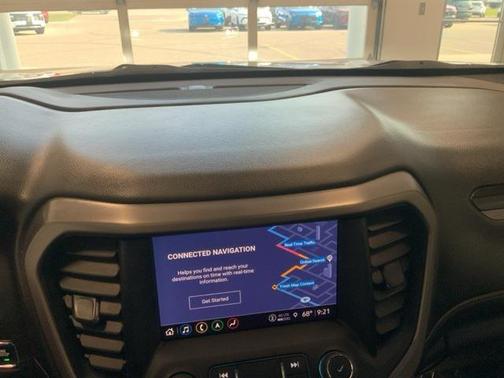 2023 GMC Acadia AWD AT4