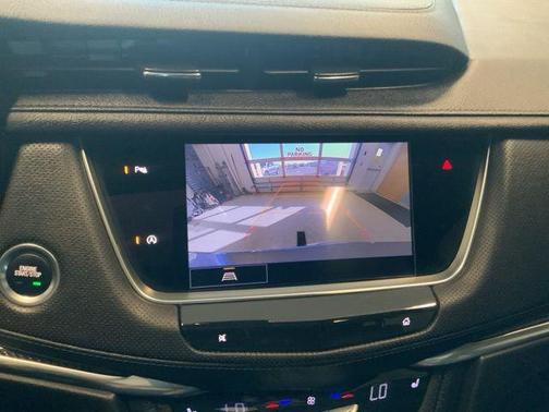 2024 Cadillac XT5 Sport