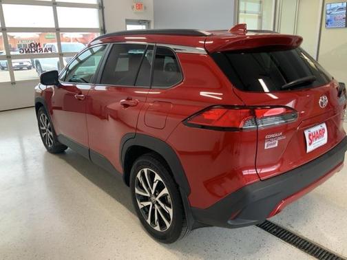 2022 Toyota Corolla Cross XLE