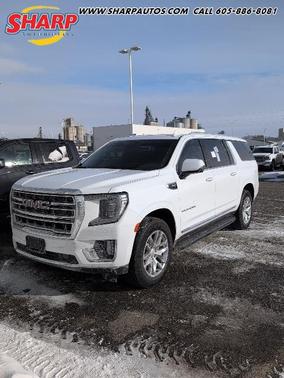 2023 GMC Yukon XL SLT