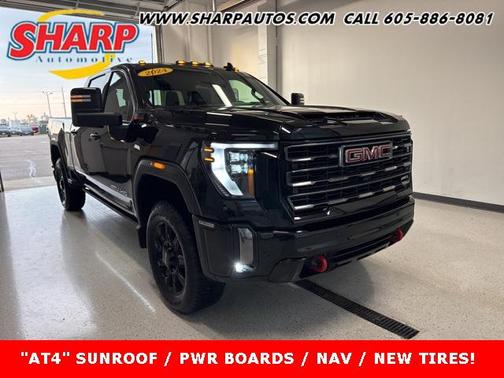 2024 GMC Sierra 2500 AT4