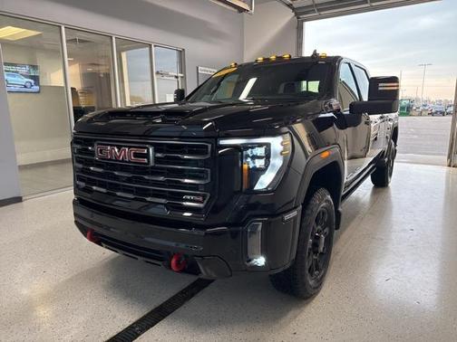 2024 GMC Sierra 2500 AT4
