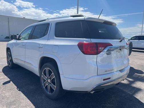 2018 GMC Acadia Denali