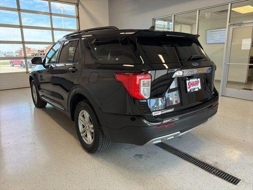 Agate Black Metallic 2023 Ford Explorer XLT