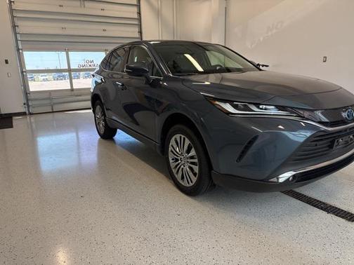 2022 Toyota Venza Limited